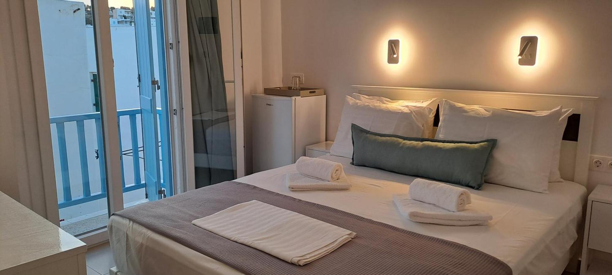 Dinas Inn Писо Ливади Екстериор снимка