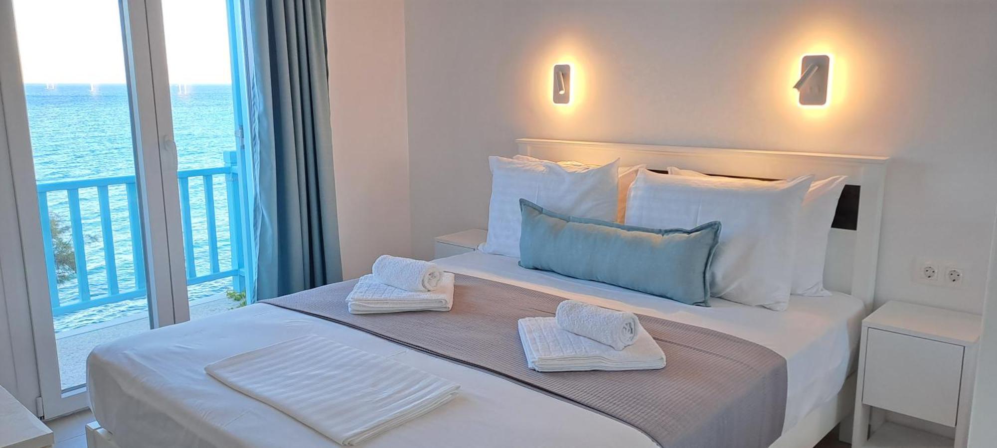 Dinas Inn Писо Ливади Екстериор снимка