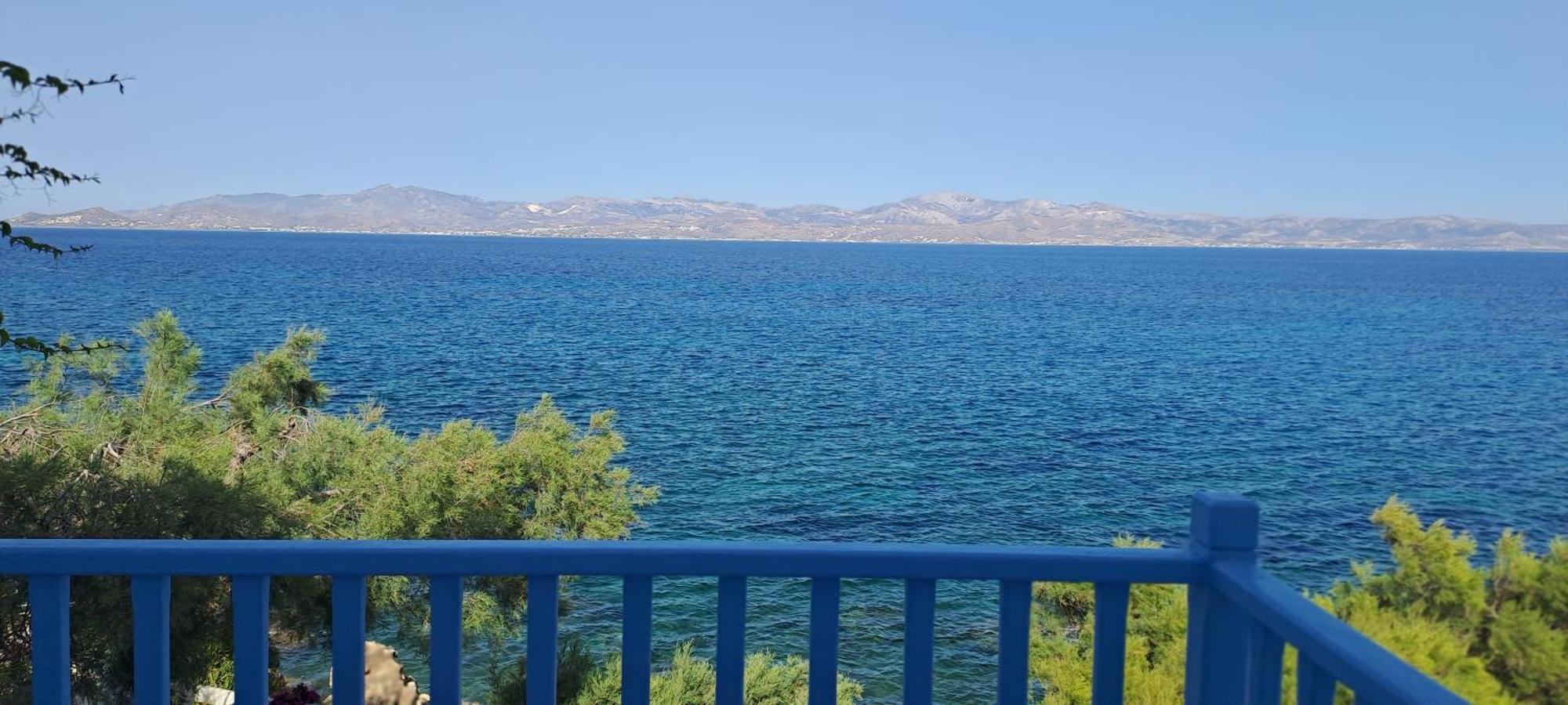 Dinas Inn Писо Ливади Екстериор снимка